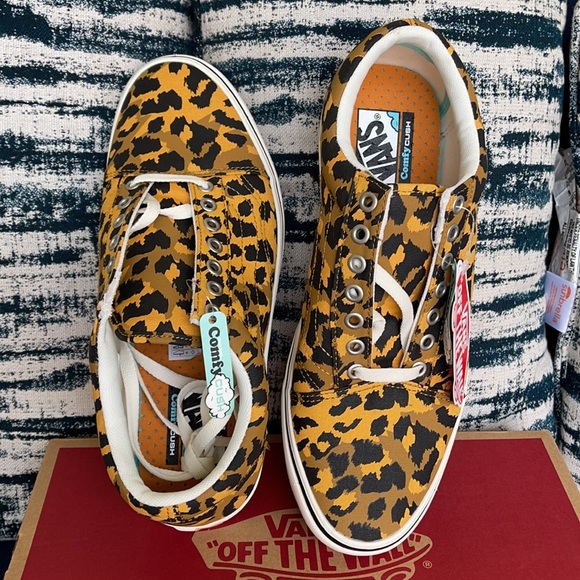 Vans Comfycush Old Skool Leopard WMNS - Picture 13 of 16